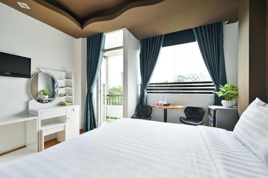 The Noble Swan Wood Park Hotel Πόλη Χο Τσι Μινχ Εξωτερικό φωτογραφία